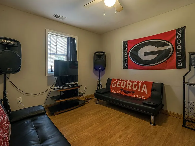 1535 Cedar Shoals Dr #A — Photo 10