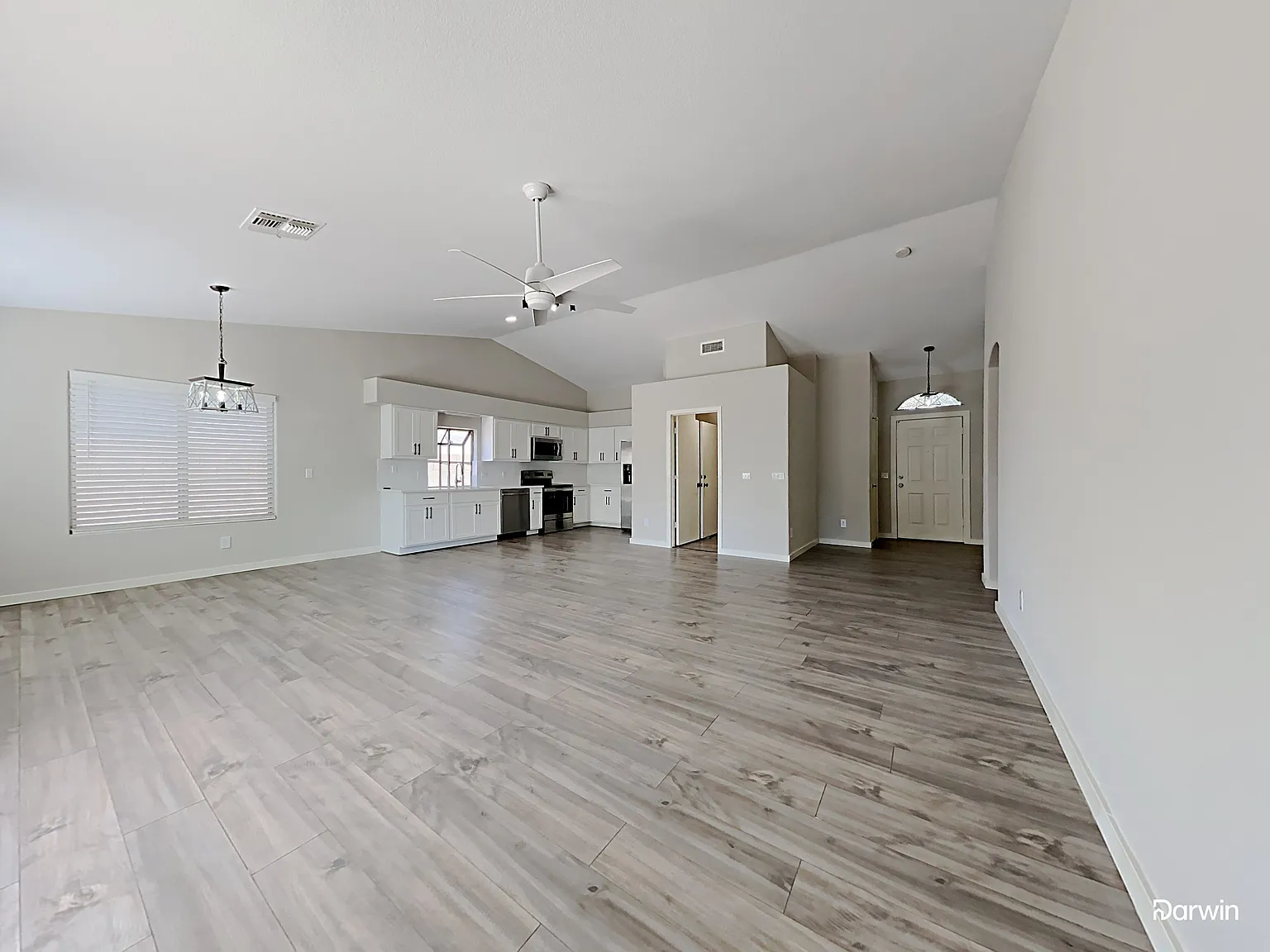 3 bed, 2.0 bath, 1479 sqft, $2,125 — Photo 3
