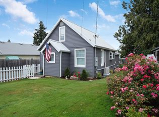 1450 SW 10th St, Dallas, OR 97338