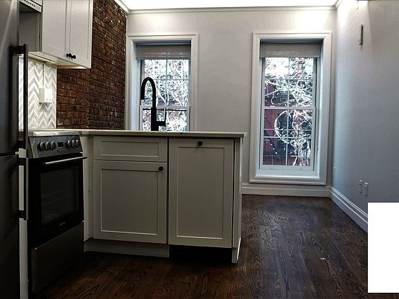 4th image of 43 Columbia Pl #3AK