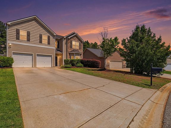 2nd image of 144 Shakleton Dr