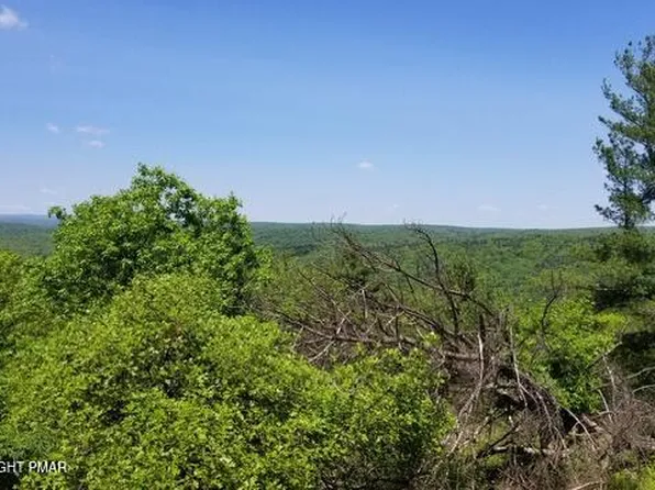 W Of Lr 45080, East Stroudsburg, PA 18301