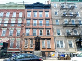 706 Willow Ave APT 3S, Hoboken, NJ 07030