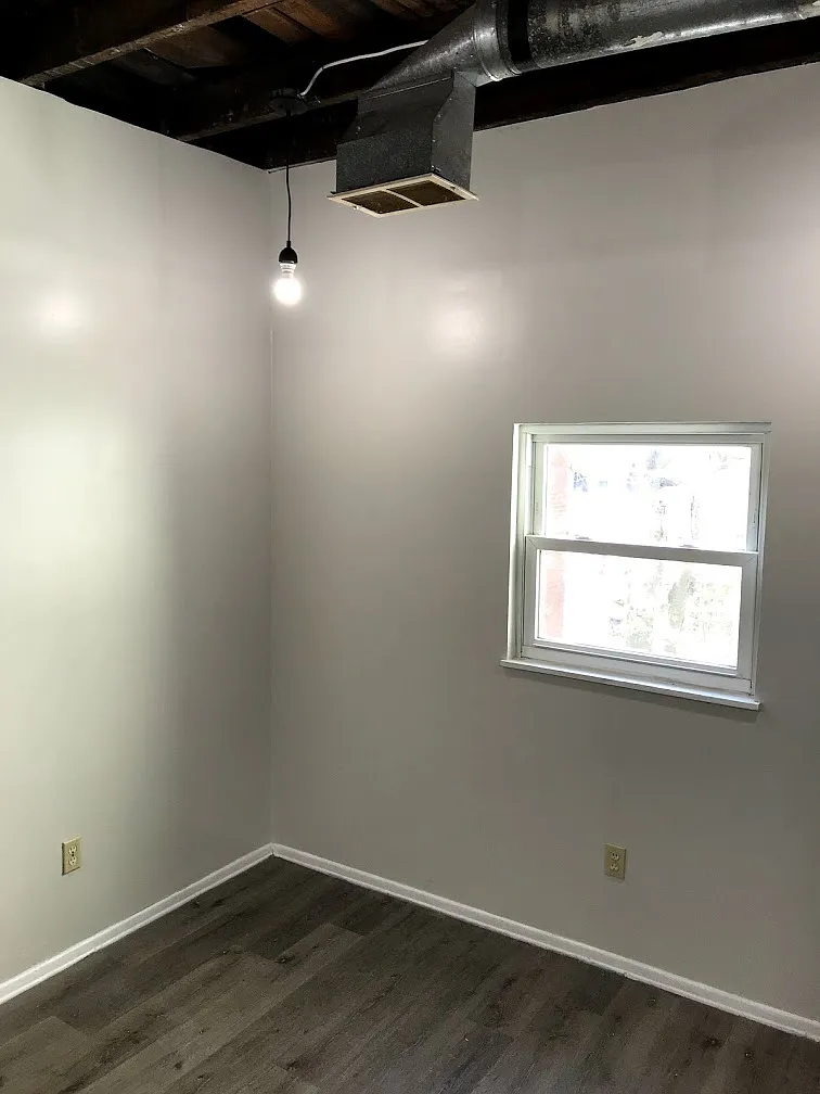 2 bed, 700 sqft, $1,050 — Photo 2