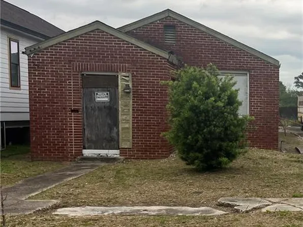 9127 Fig St, New Orleans, LA 70118