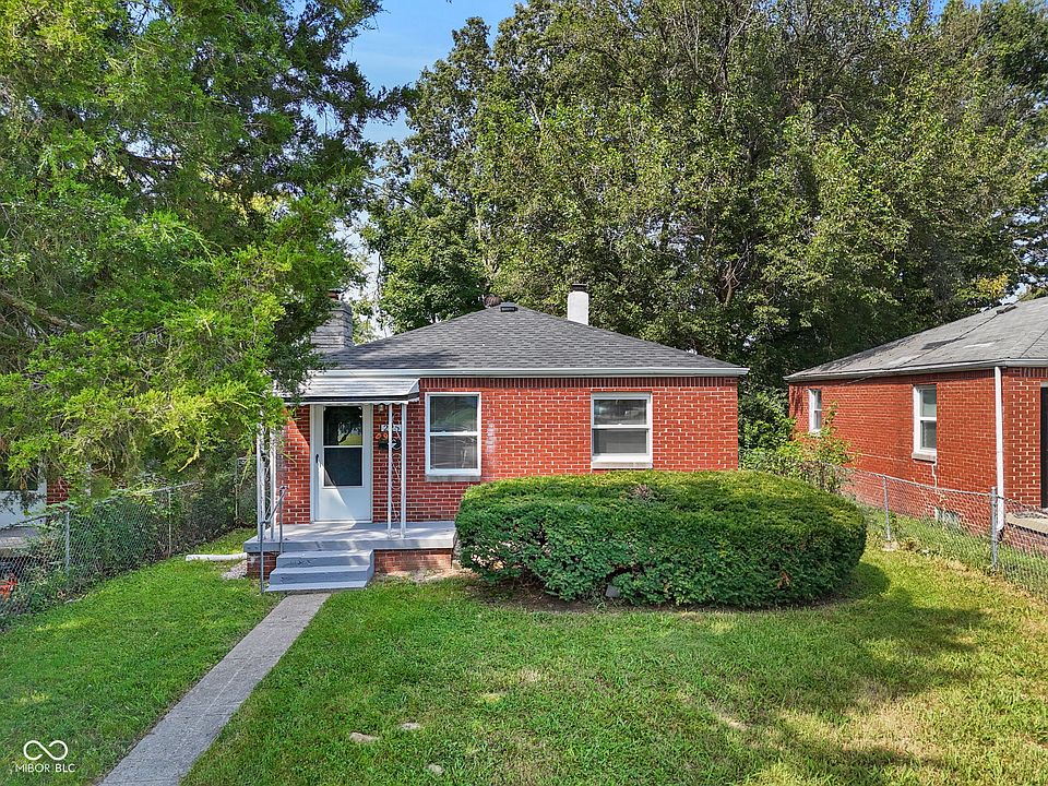 1st image of 226 S Gladstone Ave