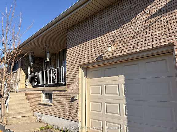 2nd image of 260 Bruce St