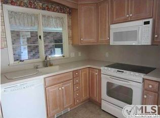 1 Northfield Rd, Matawan, NJ 07747