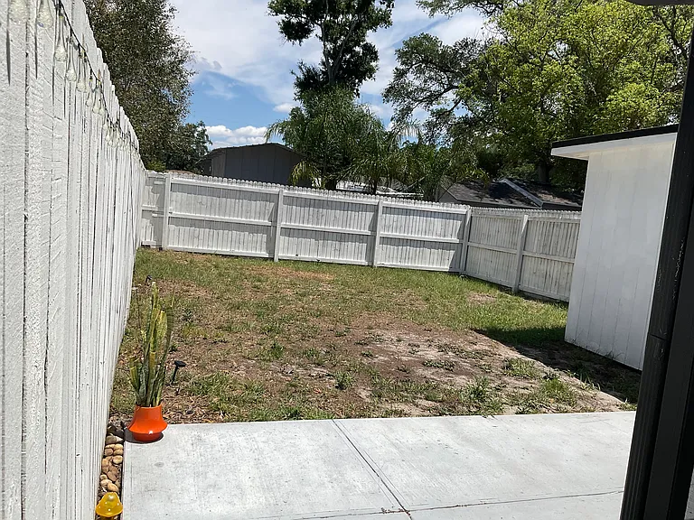 1513 W Rio Vista Ave #B — Photo 15