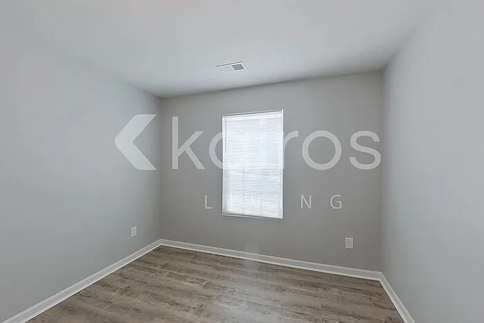 8 Plymouth Ct — Photo 17
