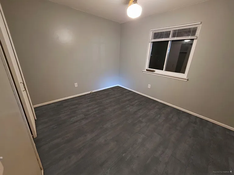 1715 Fern Ct — Photo 12
