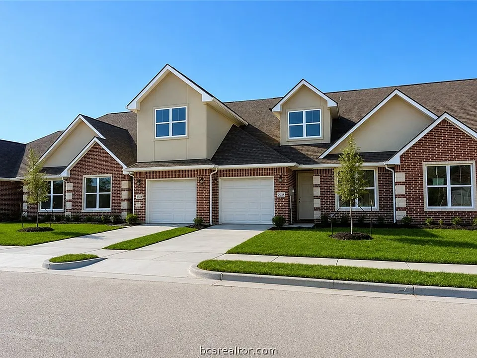 2004 Reagan Ct