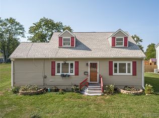 2786 Maple Ave, Newfane, NY 14108