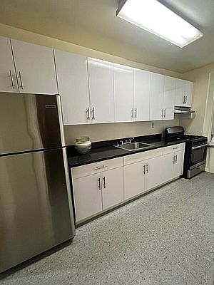 5th image of 83-60 118th St APT 1