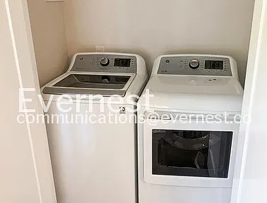 336 Queen Ave — Photo 15