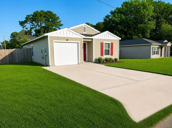 175 Mesquite, Livingston, TX 77351