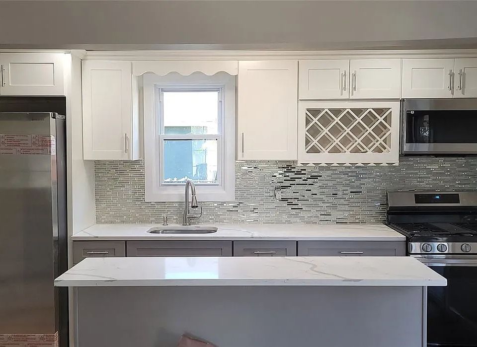 2nd image of 14040 171st St