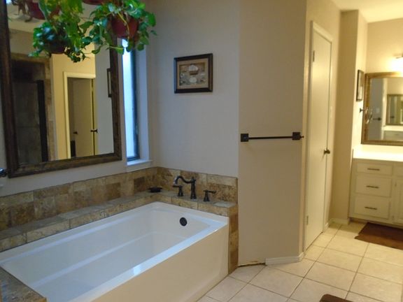 5th image of 709 E Murco Dr