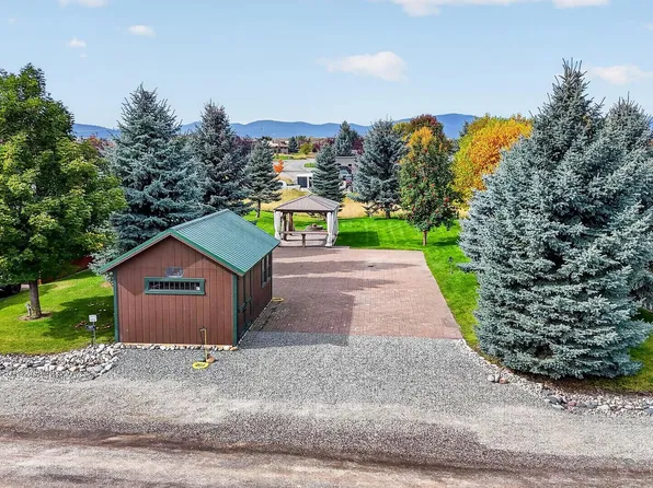 305 Kingfisher Loop, Eureka, MT 59917