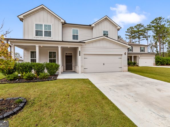 416 Kinross Ln
