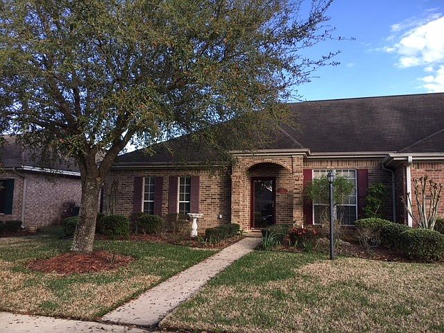 1st image of 7745 Pecan Dr