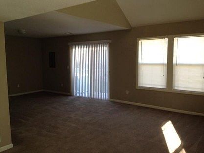 4th image of 142 S Whilshire Dr