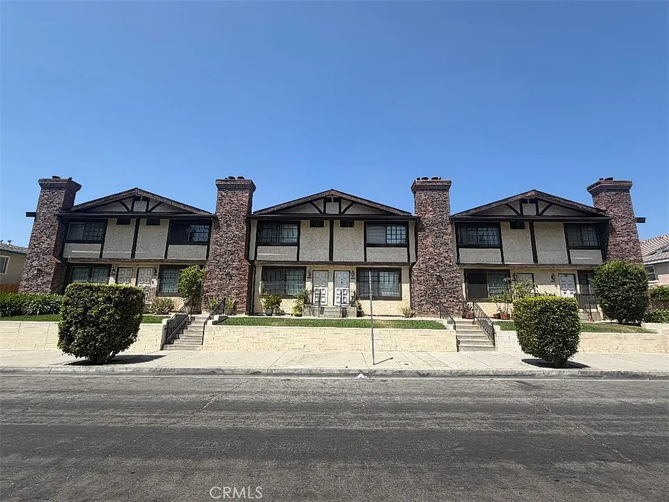5215 Rosemead Blvd #E
