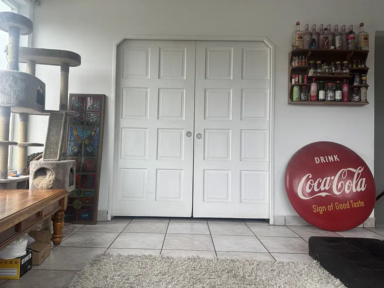 208 Ocean St #UPSTAIRS LEFT — Photo 8