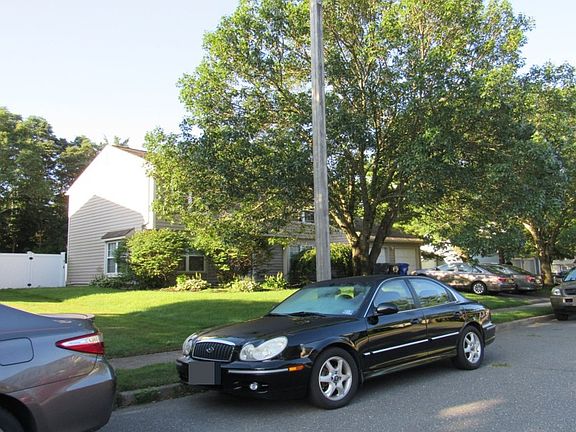 3rd image of 102 Wicklow Ct