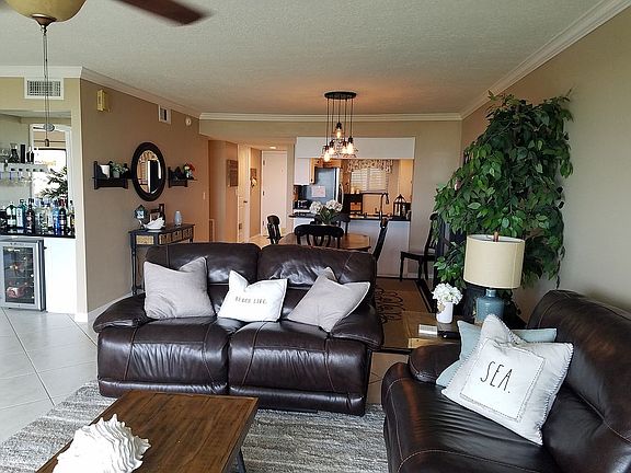 4th image of 55 N 4th St APT 205