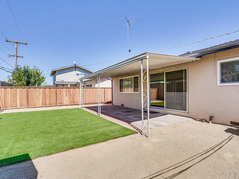 800 W Hacienda Ave — Photo 24