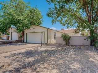 222 Coral Dr NE, Rio Rancho, NM 87124