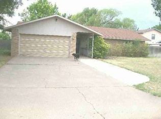 1508 Avodale, Clovis, NM 88101