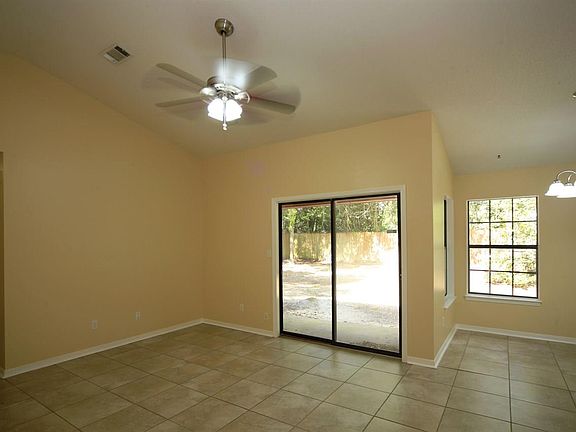 5th image of 8157 Crystal Wells Pl