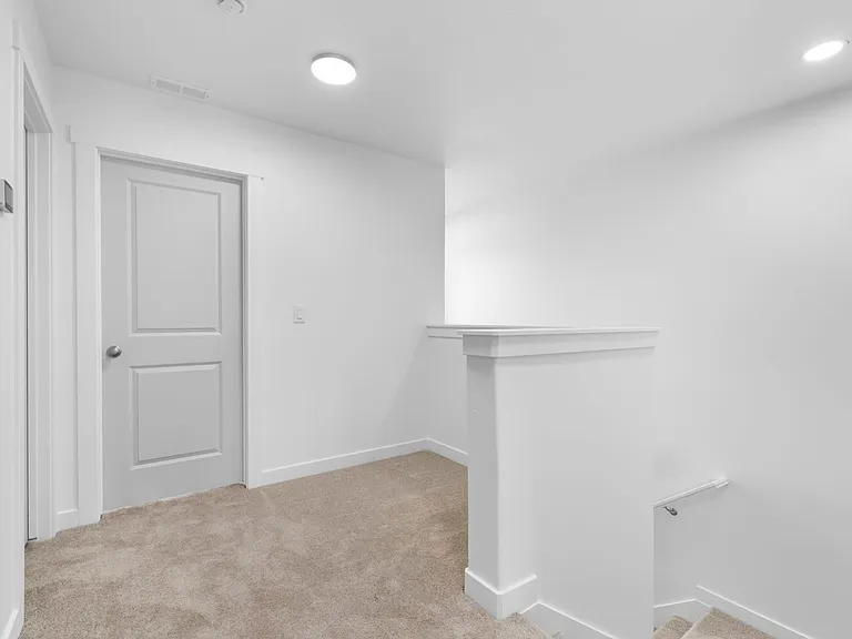 1594 E 6755 N — Photo 6