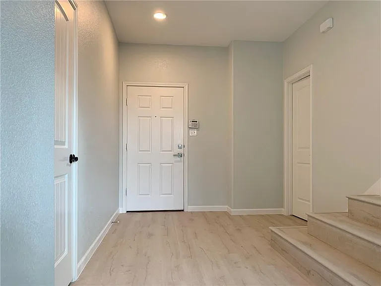 2101 Sage Canyon Dr — Photo 29