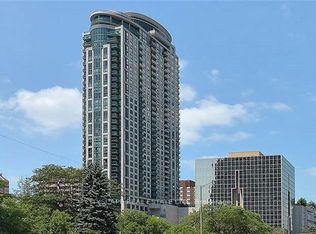 208 Enfield Pl #3201, Mississauga, ON L5B 0G8