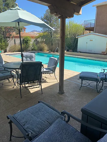 6825 Vivian Dr NE Photo 1