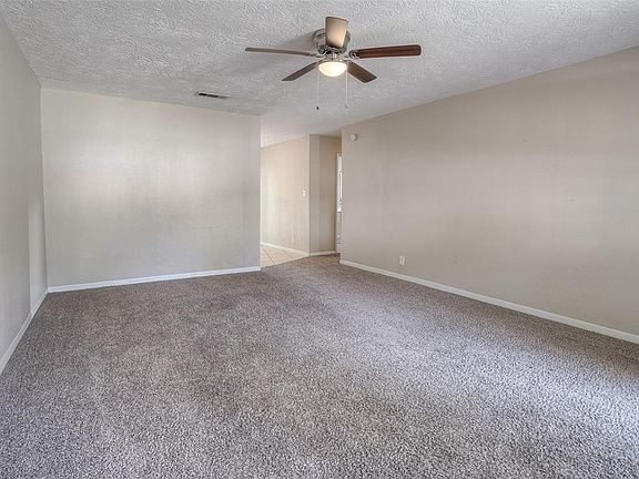 3rd image of 521 Avenue J