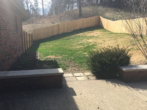 4th image of 174 Green Meadow Ln