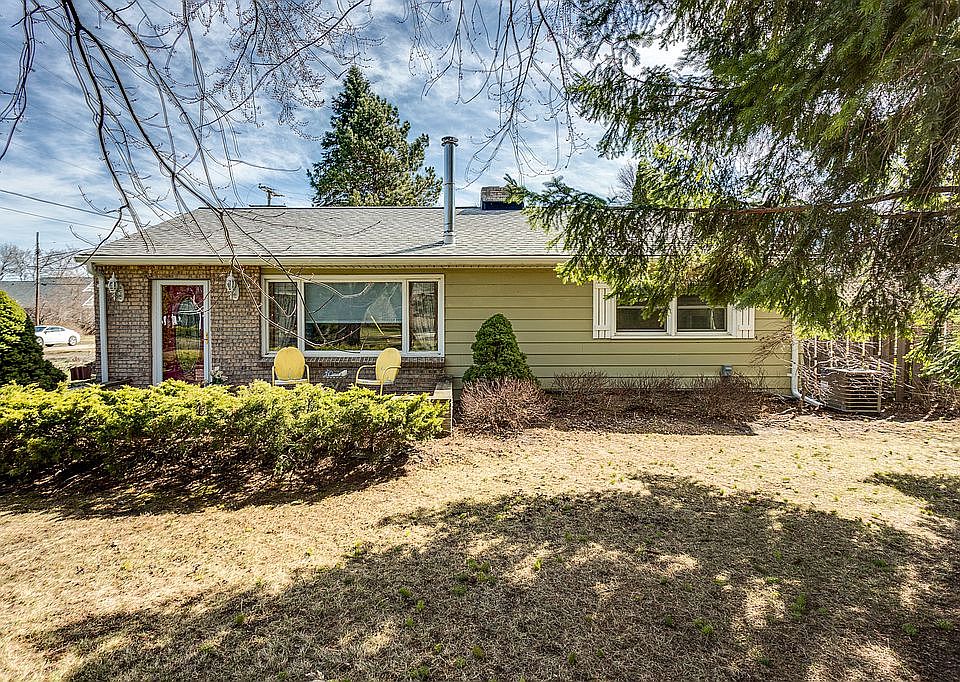 1st image of 7801 Sanilac Ave