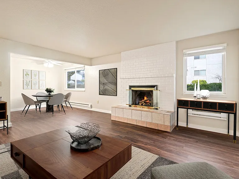 Westmont Apartments — Photo 5