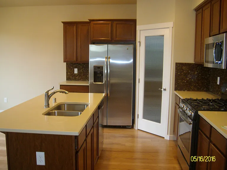4721 Hadley St — Photo 3