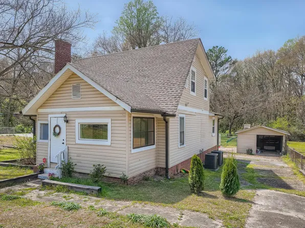 530 Elmwood Rd NW, Atlanta, GA 30318