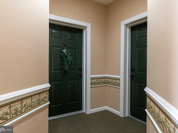 4th image of 812 Long Dr APT Q