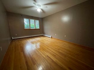 15 Wagner Ave #B, Wallington, NJ 07057