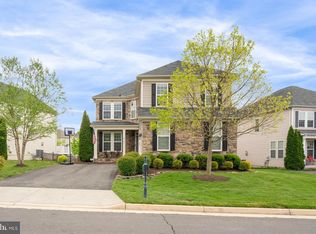 25020 Owl Creek Dr, Aldie, VA 20105