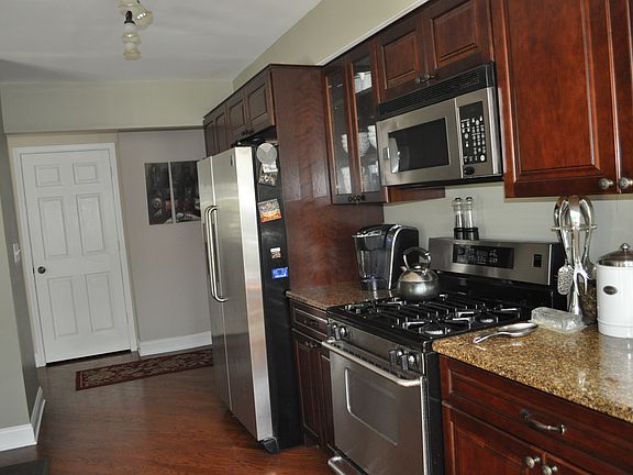 5th image of 13 Starboard Ct