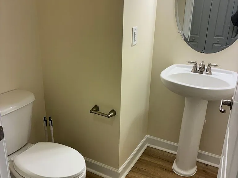 1026 Fairway Ln #A — Photo 13