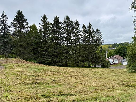 5th image of 586 Robinson Road